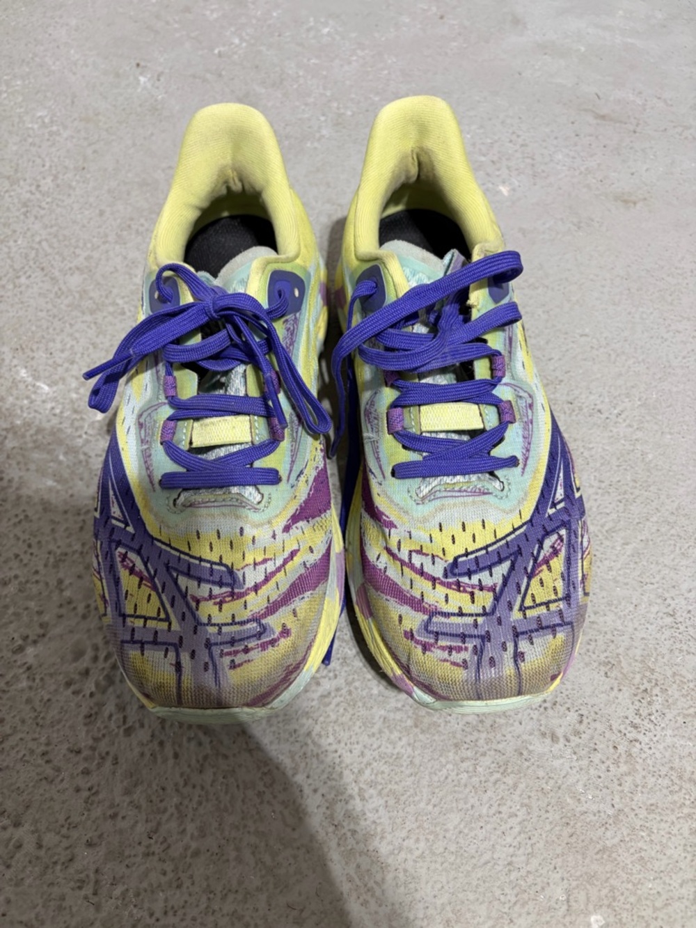 ASICS Tri 15 Lightweight Yellow & Purple Running Shoes